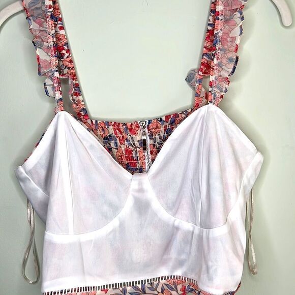 NWT Kendall and Kylie Corsage Cami Crop Top Size XL - Picture 7 of 10
